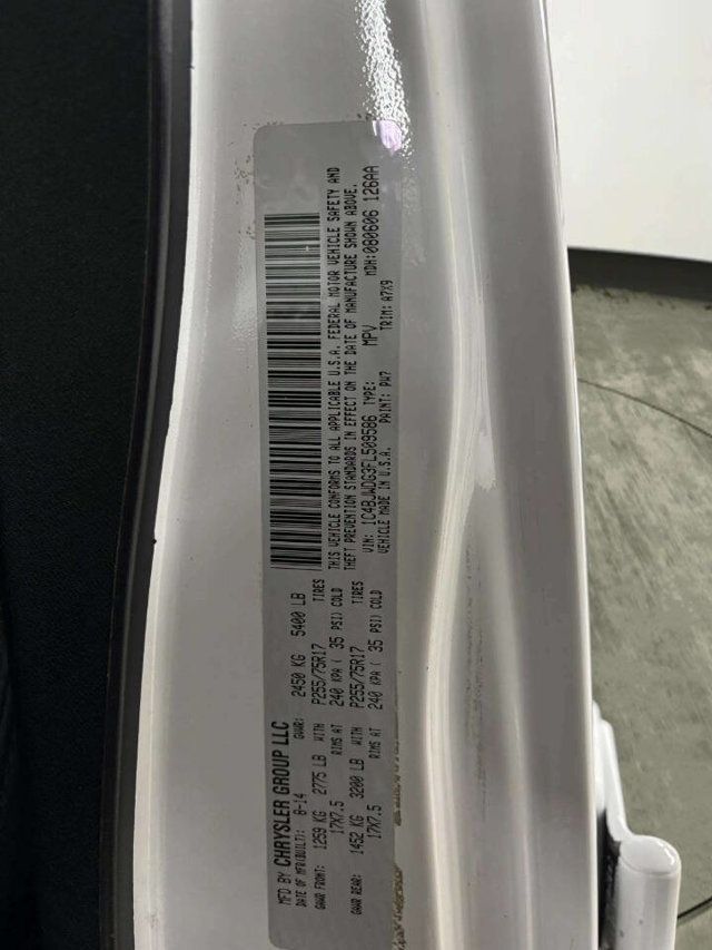 2015 Jeep Wrangler Unlimited 4WD 4dr Sport - 22956375 - 38