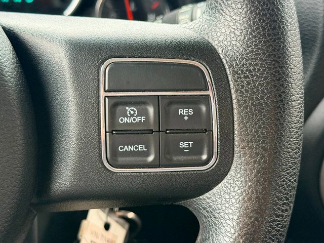 2015 Jeep Wrangler Unlimited 4WD 4dr Sport - 23012253 - 25