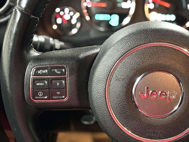 2015 Jeep Wrangler Unlimited 4WD 4dr Sport - 23036122 - 24