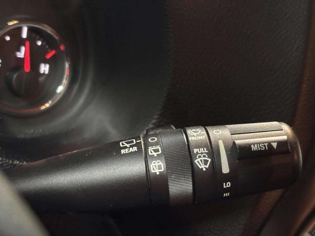 2015 Jeep Wrangler Unlimited 4WD 4dr Sport - 23036122 - 27