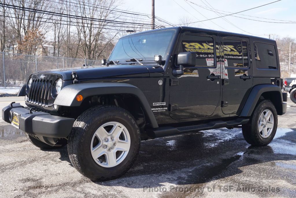 2015 Jeep Wrangler Unlimited 4WD 4dr Sport IMMACULATE CONDITION W/ ALL SERVICE HISTORY - 22324672 - 2