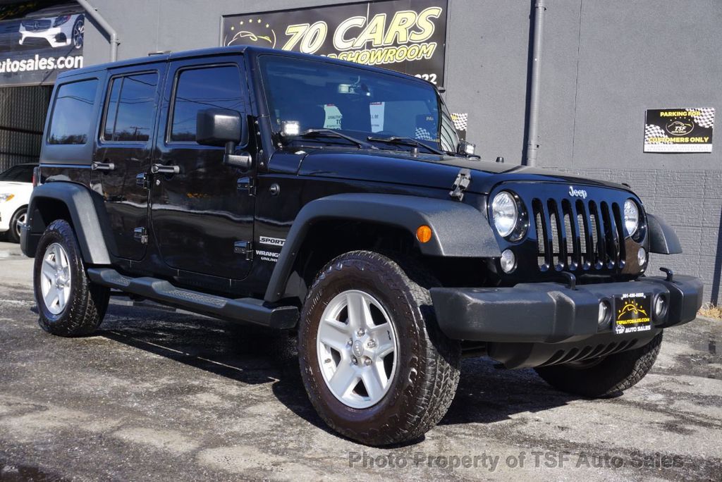 2015 Jeep Wrangler Unlimited 4WD 4dr Sport IMMACULATE CONDITION W/ ALL SERVICE HISTORY - 22324672 - 8