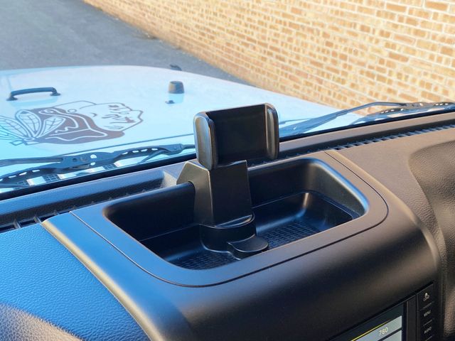 2015 Jeep Wrangler Unlimited 4WD 4dr Willys Wheeler - 22993137 - 26