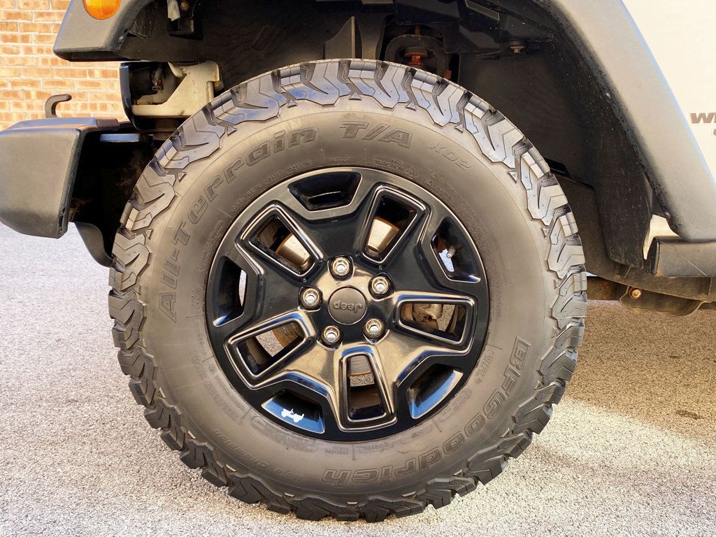 2015 Jeep Wrangler Unlimited 4WD 4dr Willys Wheeler - 22993137 - 51