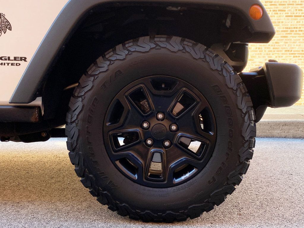 2015 Jeep Wrangler Unlimited 4WD 4dr Willys Wheeler - 22993137 - 52