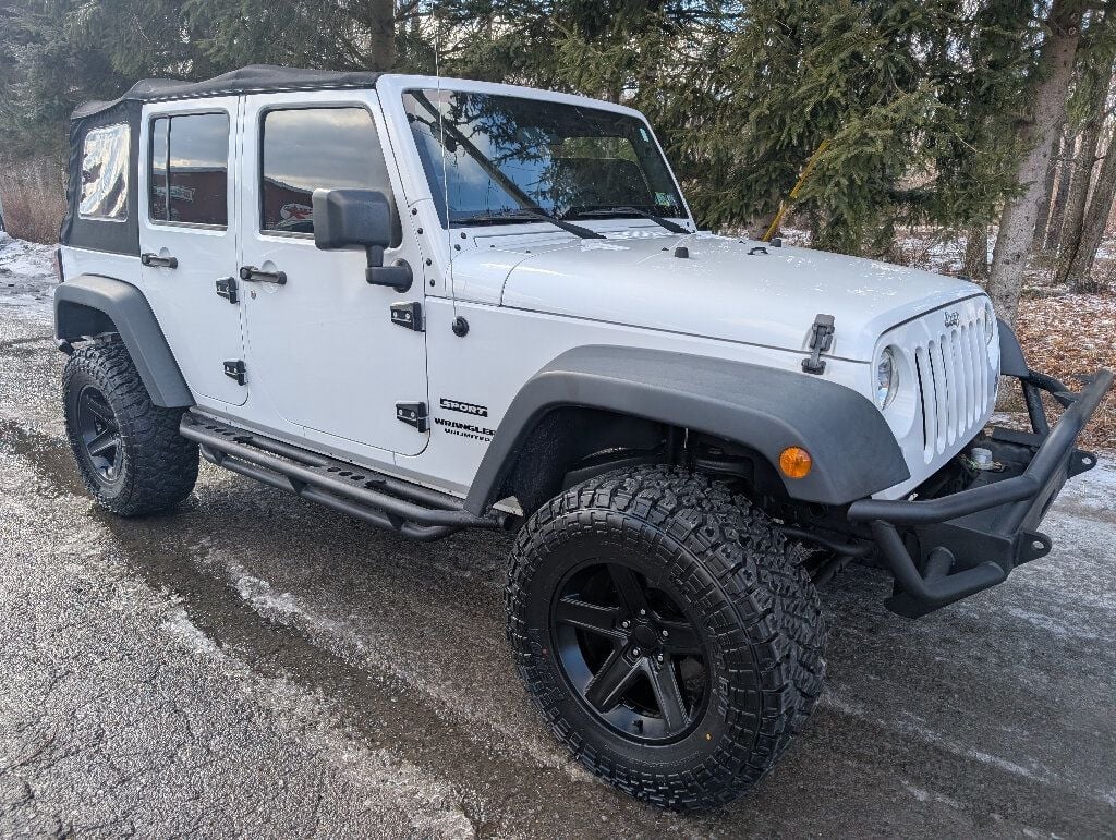 2015 Jeep Wrangler Unlimited 6 SPEED MANUAL 4 DOOR WRANGLER - 22769361 - 0