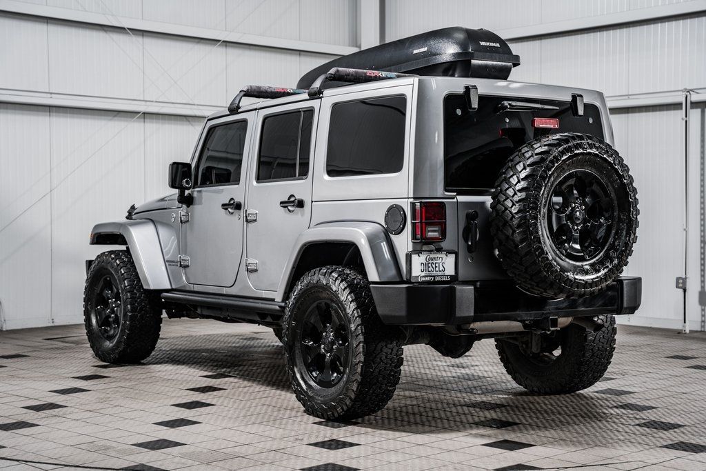 2015 Jeep Wrangler Unlimited Altitude - 22631086 - 4