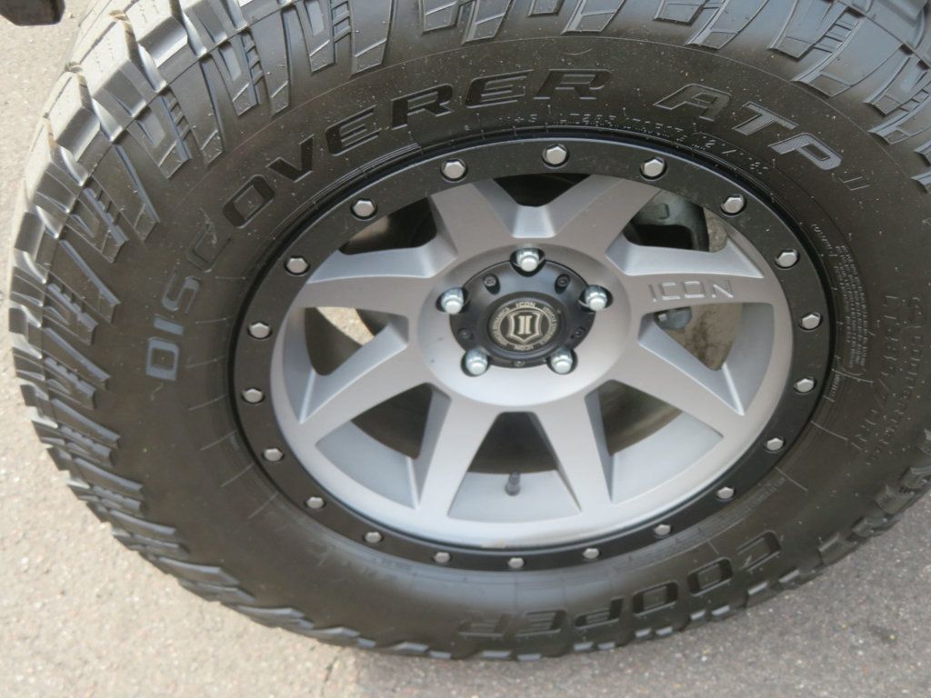 2015 Jeep Wrangler Unlimited EXTRA CLEAN FREEDOM EDITION JEEP WRANGLER LEATHER HARDTOP LIFTED - 22977961 - 13