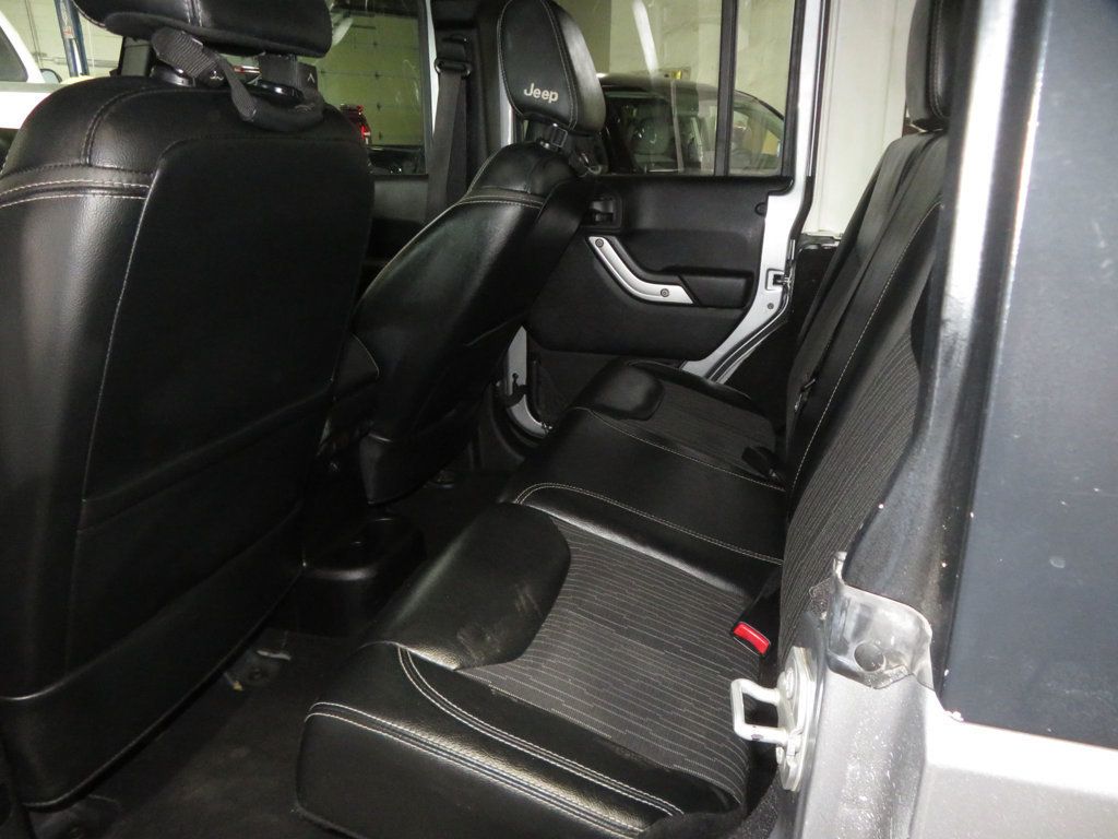 2015 Jeep Wrangler Unlimited EXTRA CLEAN FREEDOM EDITION JEEP WRANGLER LEATHER HARDTOP LIFTED - 22977961 - 22