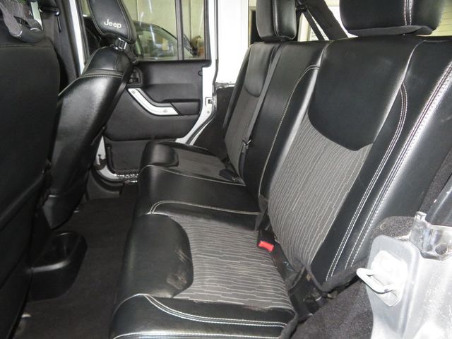 2015 Jeep Wrangler Unlimited EXTRA CLEAN FREEDOM EDITION JEEP WRANGLER LEATHER HARDTOP LIFTED - 22977961 - 24