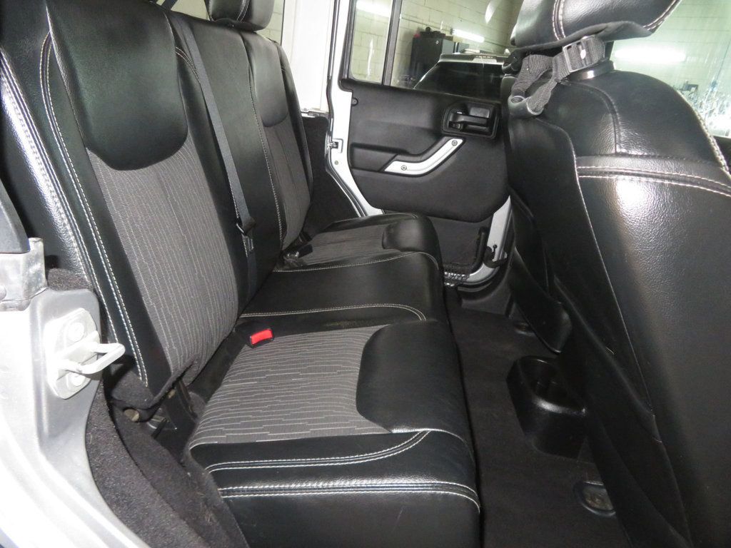 2015 Jeep Wrangler Unlimited EXTRA CLEAN FREEDOM EDITION JEEP WRANGLER LEATHER HARDTOP LIFTED - 22977961 - 26