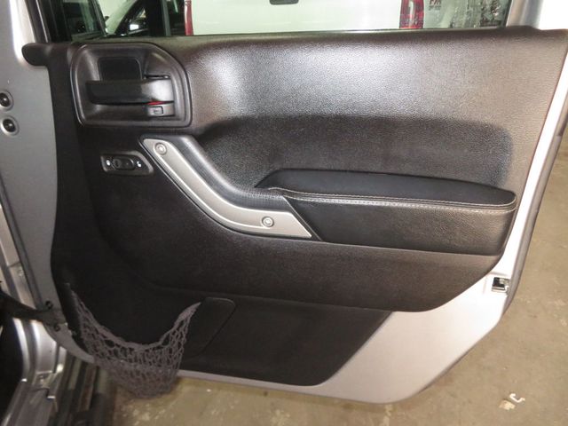 2015 Jeep Wrangler Unlimited EXTRA CLEAN FREEDOM EDITION JEEP WRANGLER LEATHER HARDTOP LIFTED - 22977961 - 29