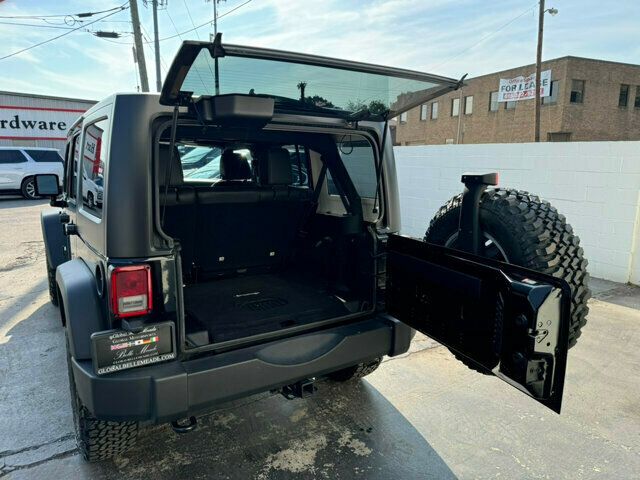 2015 Jeep Wrangler Unlimited LocalTrade/Rubicon/HeatedLeatherSeats/BackupCamera/NAV - 22648663 - 14