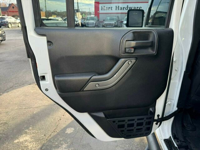 2015 Jeep Wrangler Unlimited LocalTrade/RubiconUnlimited/HeatedSeats/AlpinePremiumAudio - 22709095 - 12