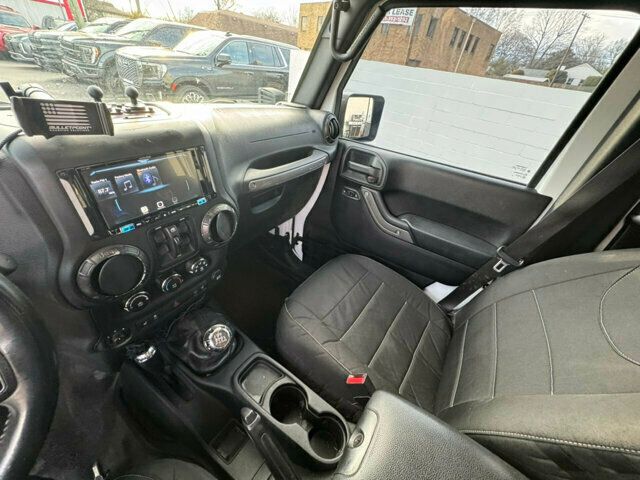 2015 Jeep Wrangler Unlimited LocalTrade/RubiconUnlimited/HeatedSeats/AlpinePremiumAudio - 22709095 - 26