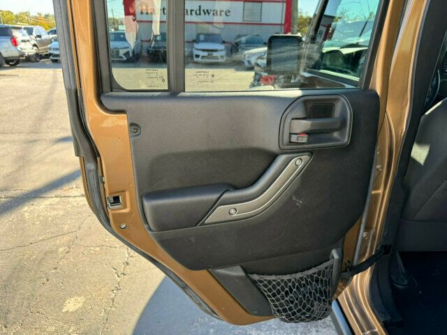 2015 Jeep Wrangler Unlimited LocalTrade/Willy'sWheeler/PowerConvenienceGroup/SiriusXM - 22641394 - 12