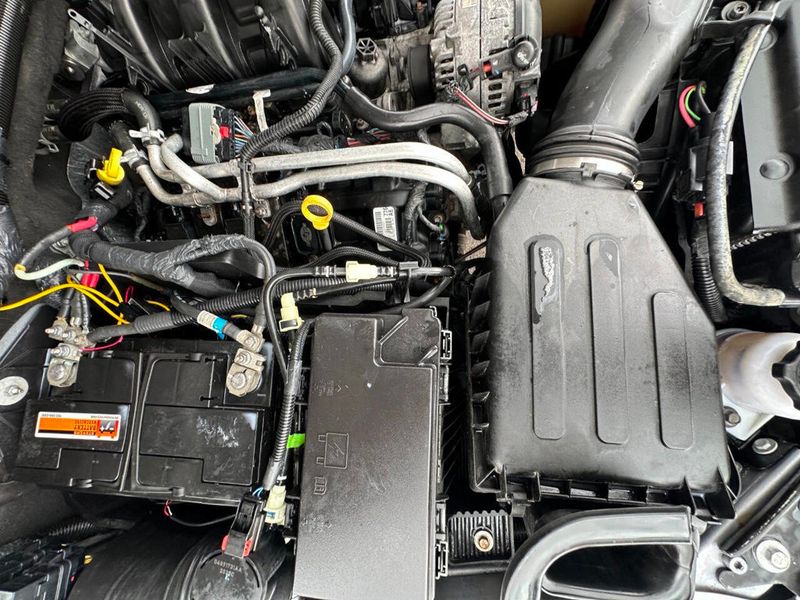 2015 Jeep Wrangler Unlimited Rubicon 4x4 4dr SUV - 22887051 - 29