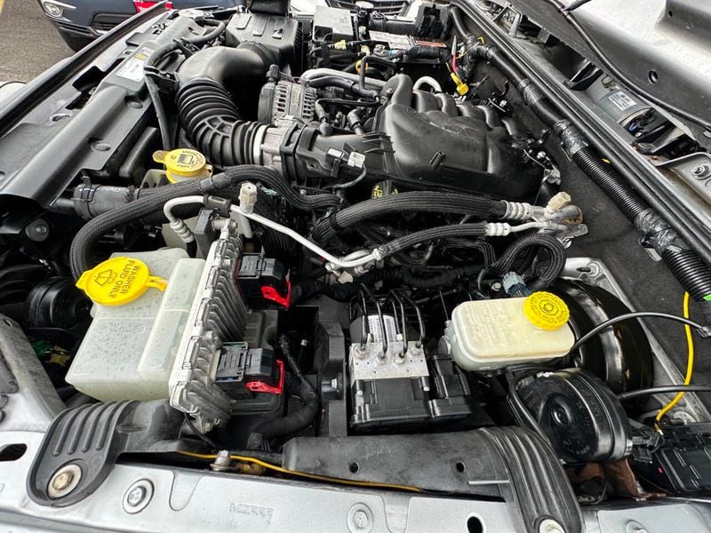 2015 Jeep Wrangler Unlimited Rubicon 4x4 4dr SUV - 22887051 - 30