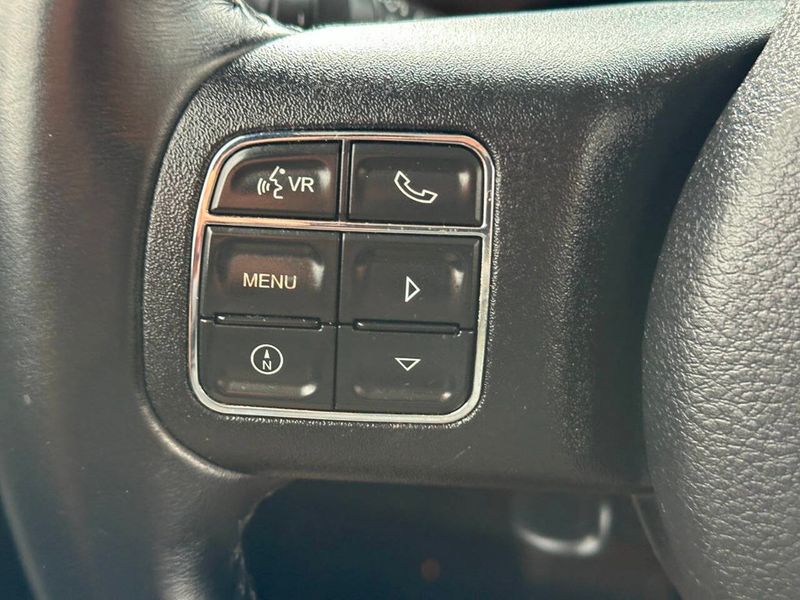 2015 Jeep Wrangler Unlimited Rubicon 4x4 4dr SUV - 22887051 - 35