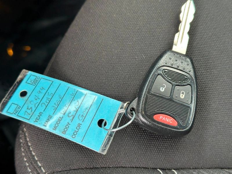 2015 Jeep Wrangler Unlimited Rubicon 4x4 4dr SUV - 22887051 - 52