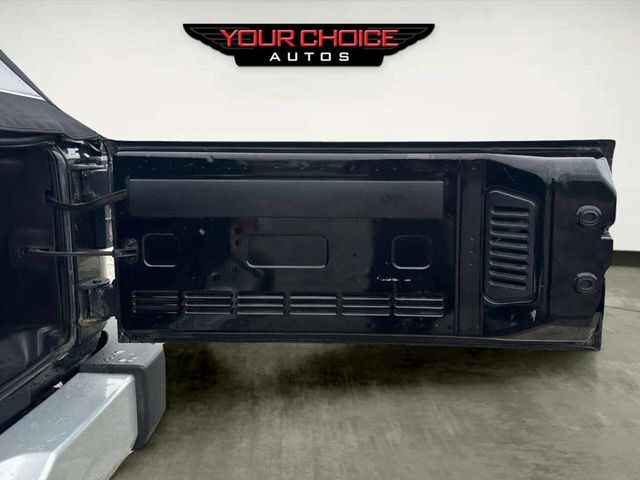 2015 Jeep Wrangler Unlimited Rubicon 4x4 4dr SUV - 23014125 - 13