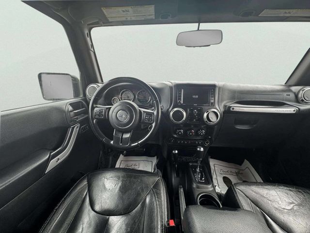 2015 Jeep Wrangler Unlimited Rubicon 4x4 4dr SUV - 23014125 - 17