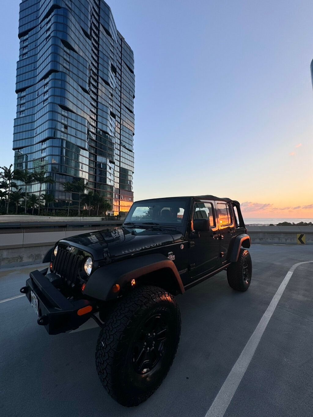 2015 Jeep Wrangler Unlimited Rubicon! Manual! Low Mileage! - 22770825 - 21