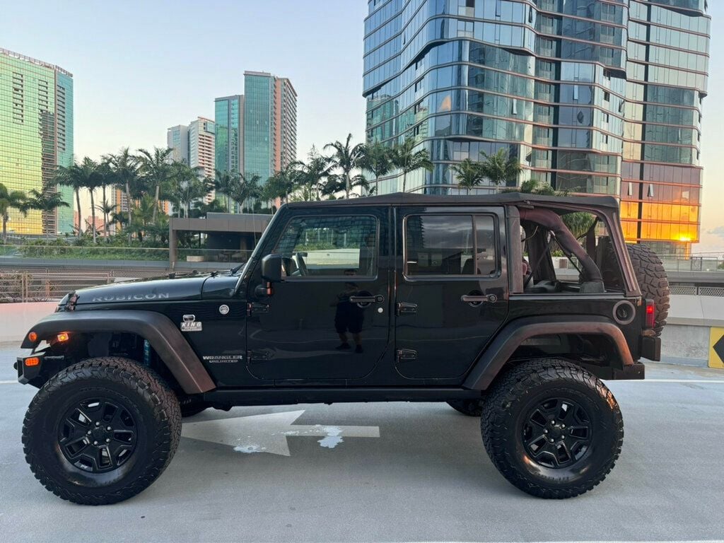 2015 Jeep Wrangler Unlimited Rubicon! Manual! Low Mileage! - 22770825 - 22