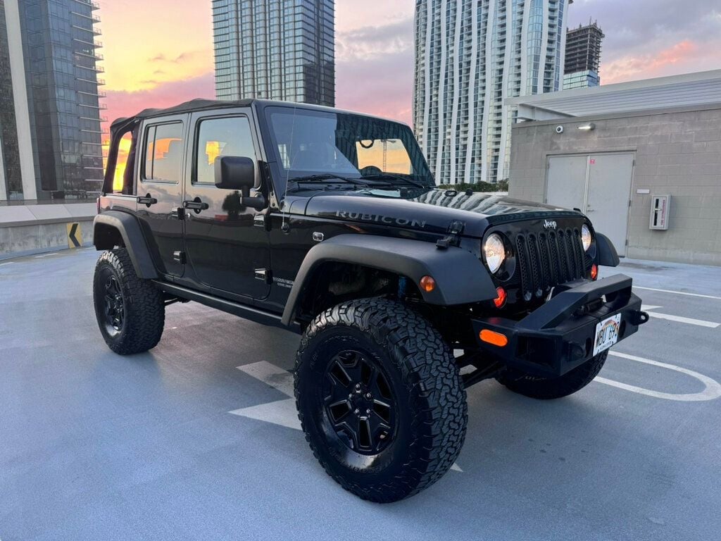 2015 Jeep Wrangler Unlimited Rubicon! Manual! Low Mileage! - 22770825 - 27