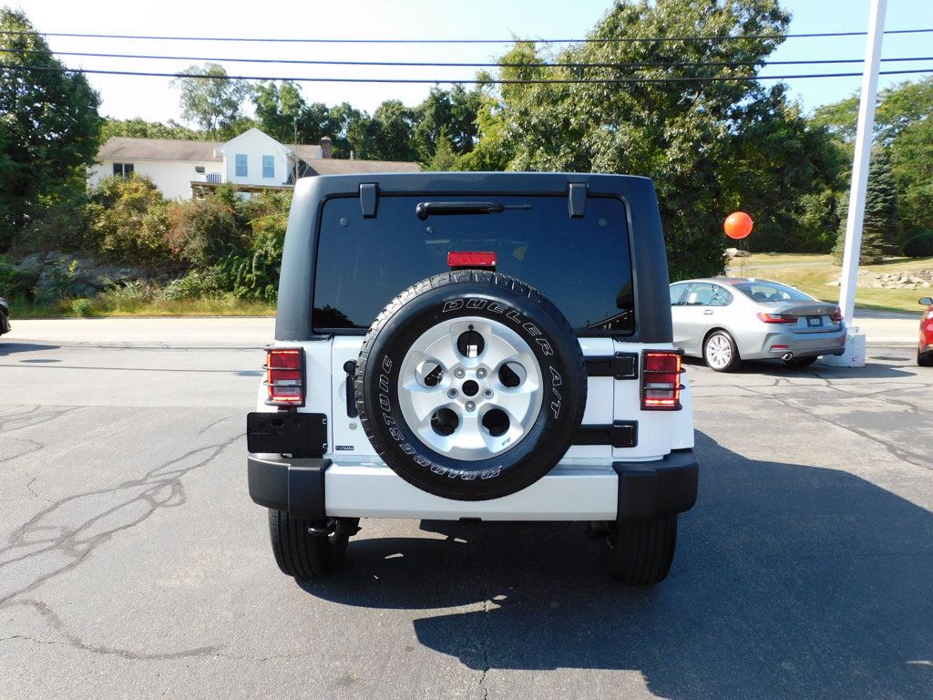 2015 Jeep Wrangler Unlimited Sahara 4x4 - 22543462 - 6