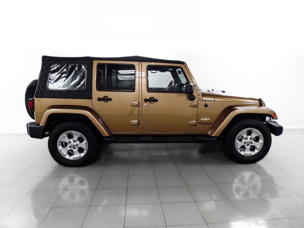 2015 Jeep Wrangler Unlimited SAHARA 4X4 - 22564187 - 6