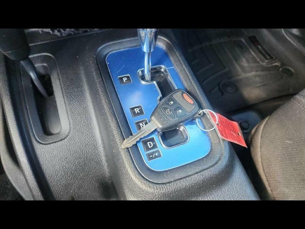 2015 Jeep Wrangler Unlimited Sport - 22961033 - 5