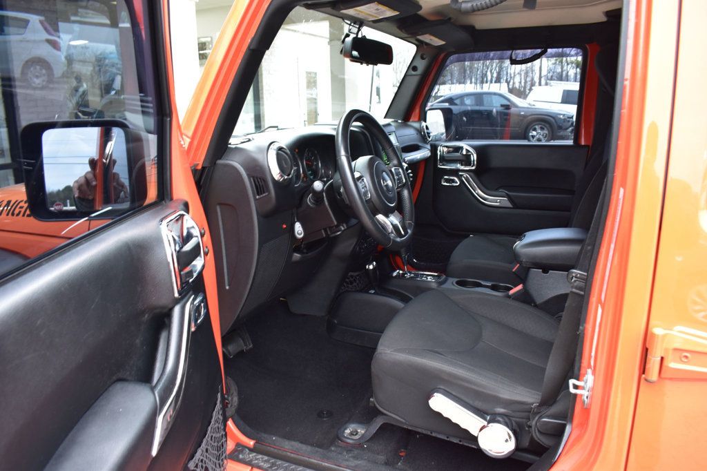 2015 Jeep Wrangler Unlimited Sport - 22976522 - 14