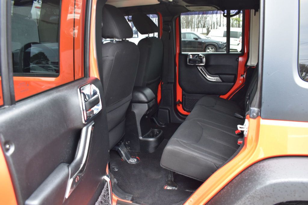 2015 Jeep Wrangler Unlimited Sport - 22976522 - 20