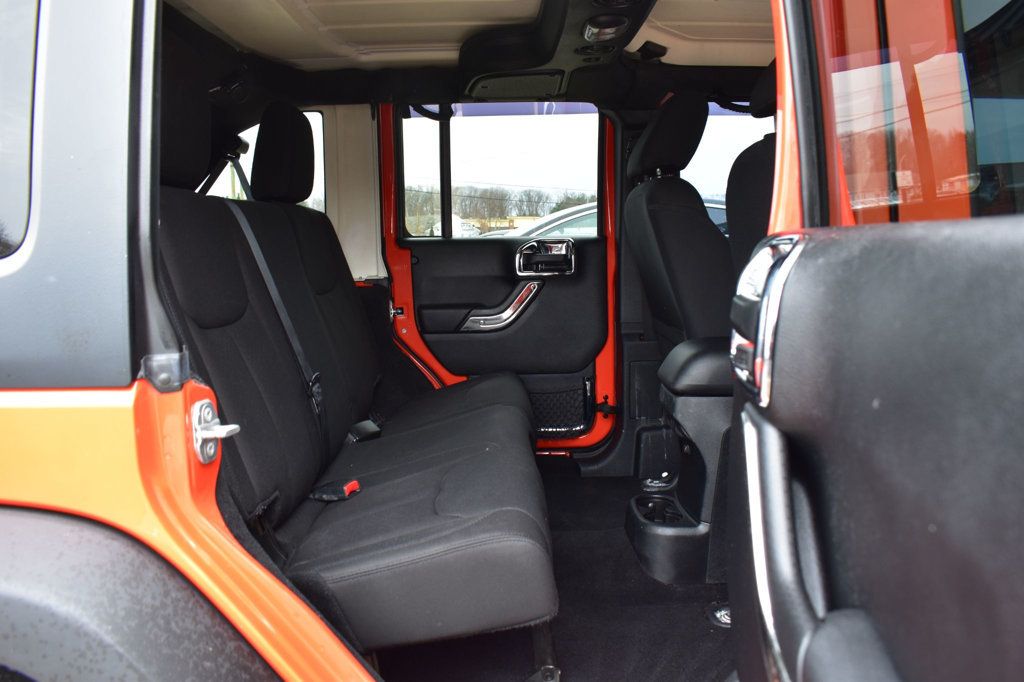 2015 Jeep Wrangler Unlimited Sport - 22976522 - 21