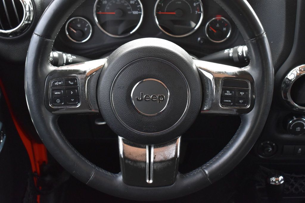 2015 Jeep Wrangler Unlimited Sport - 22976522 - 25