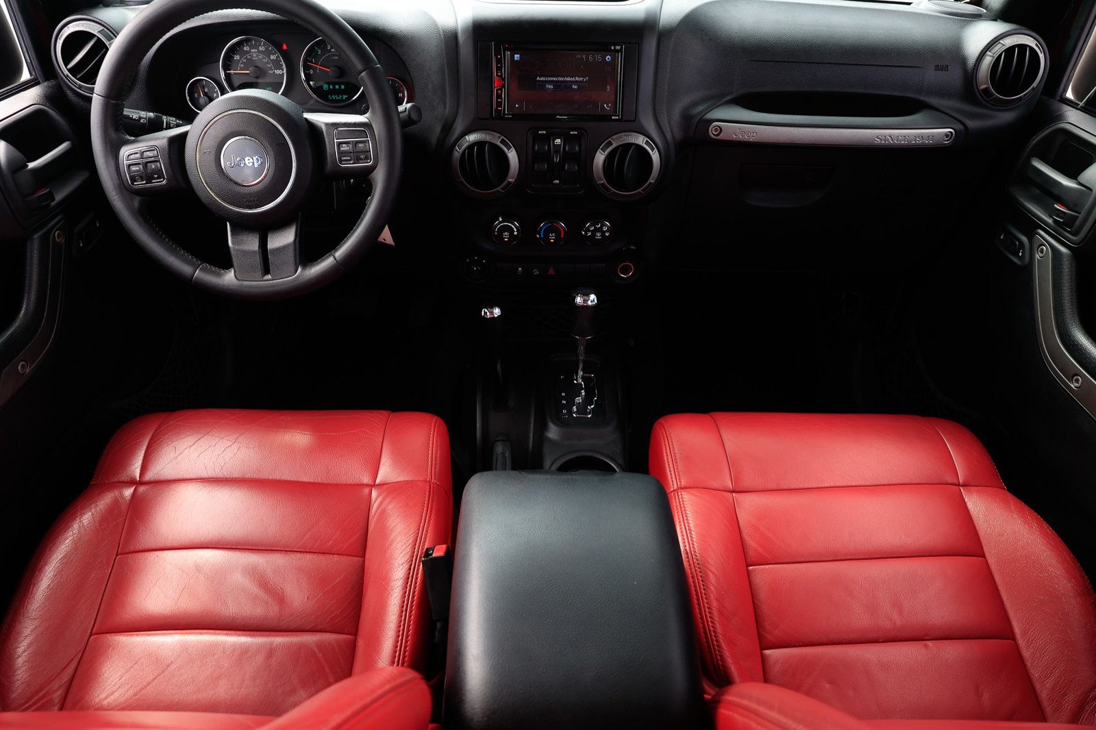 2015 Jeep Wrangler Unlimited Sport photo 2