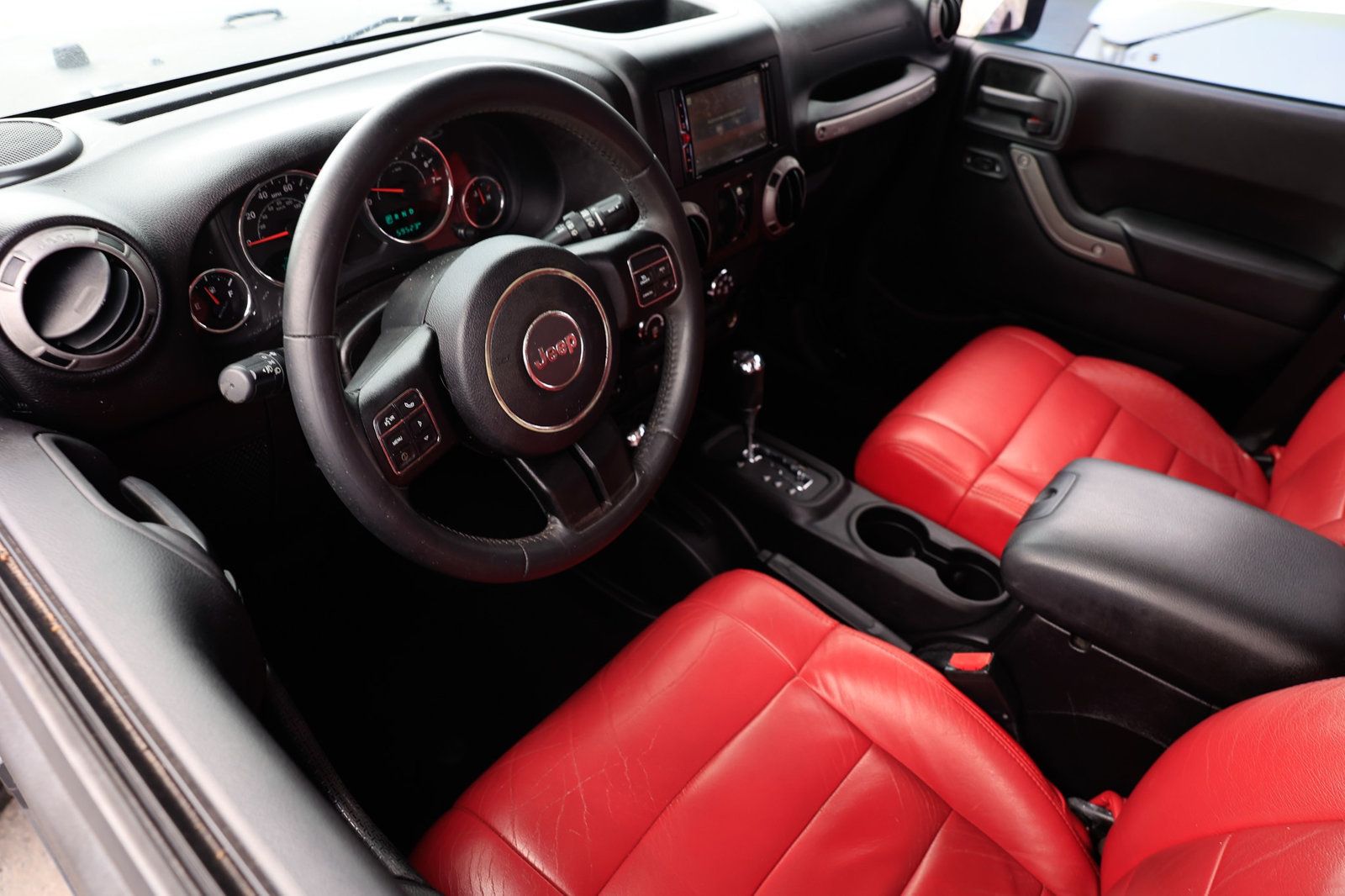 2015 Jeep Wrangler Unlimited Sport photo 4