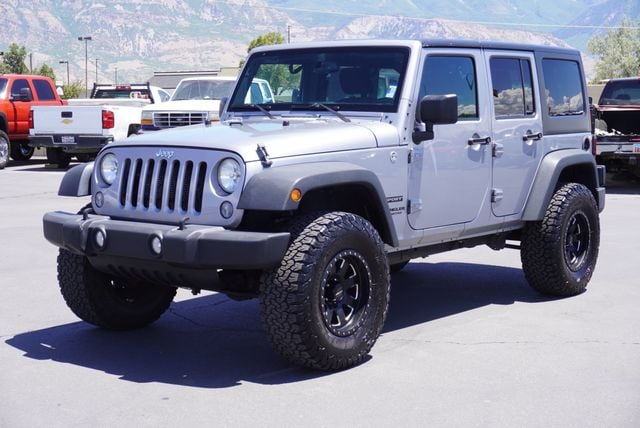 2015 Jeep Wrangler Unlimited Sport - 23051013 - 0