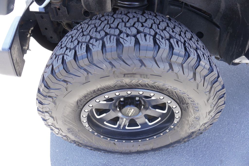 2015 Jeep Wrangler Unlimited Sport - 23051013 - 14