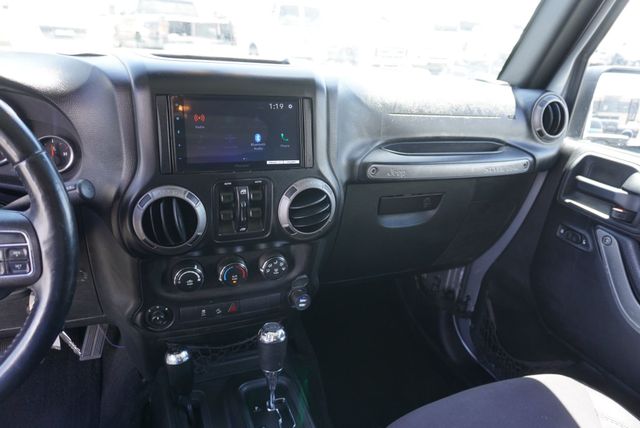 2015 Jeep Wrangler Unlimited Sport - 23051013 - 26