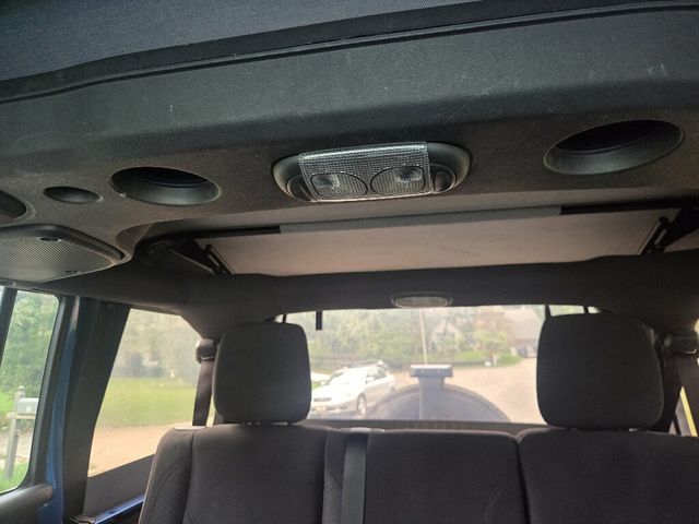 2015 Jeep Wrangler Unlimited Sport - 23084162 - 24