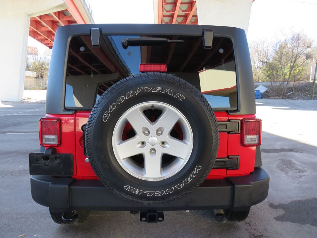 2015 Jeep Wrangler Unlimited Sport - 22783400 - 6