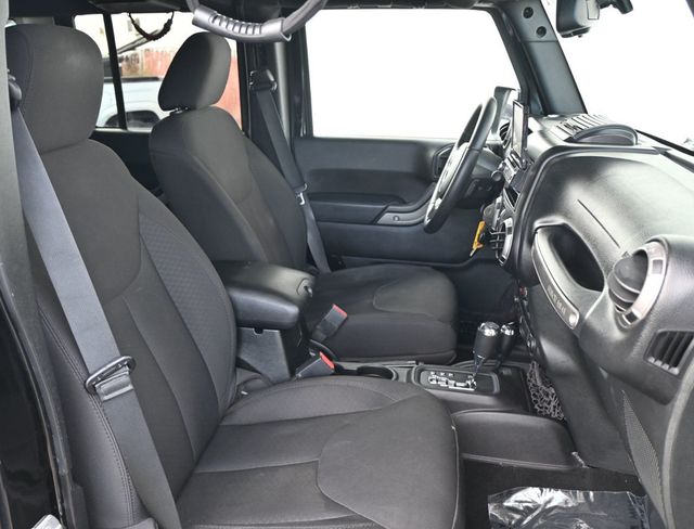 2015 Jeep Wrangler Unlimited Sport 17" Black Rhino Wheels 35" IRONMAN M/T Tires - 22934901 - 12