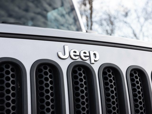 2015 Jeep Wrangler Unlimited Sport, Black Three Piece Hard Top, 4x4 - 22973169 - 18