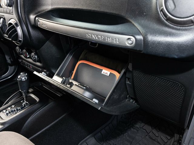 2015 Jeep Wrangler Unlimited Sport, Black Three Piece Hard Top, 4x4 - 22973169 - 59