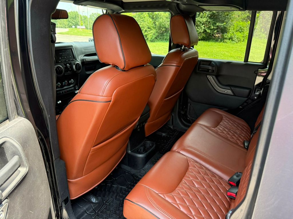 2015 Jeep Wrangler Unlimited Sport Pkg/Local Trade/Bluetooth Audio/Rear Camera/4x4 - 23061793 - 12
