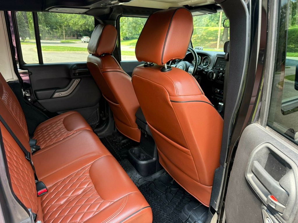 2015 Jeep Wrangler Unlimited Sport Pkg/Local Trade/Bluetooth Audio/Rear Camera/4x4 - 23061793 - 15