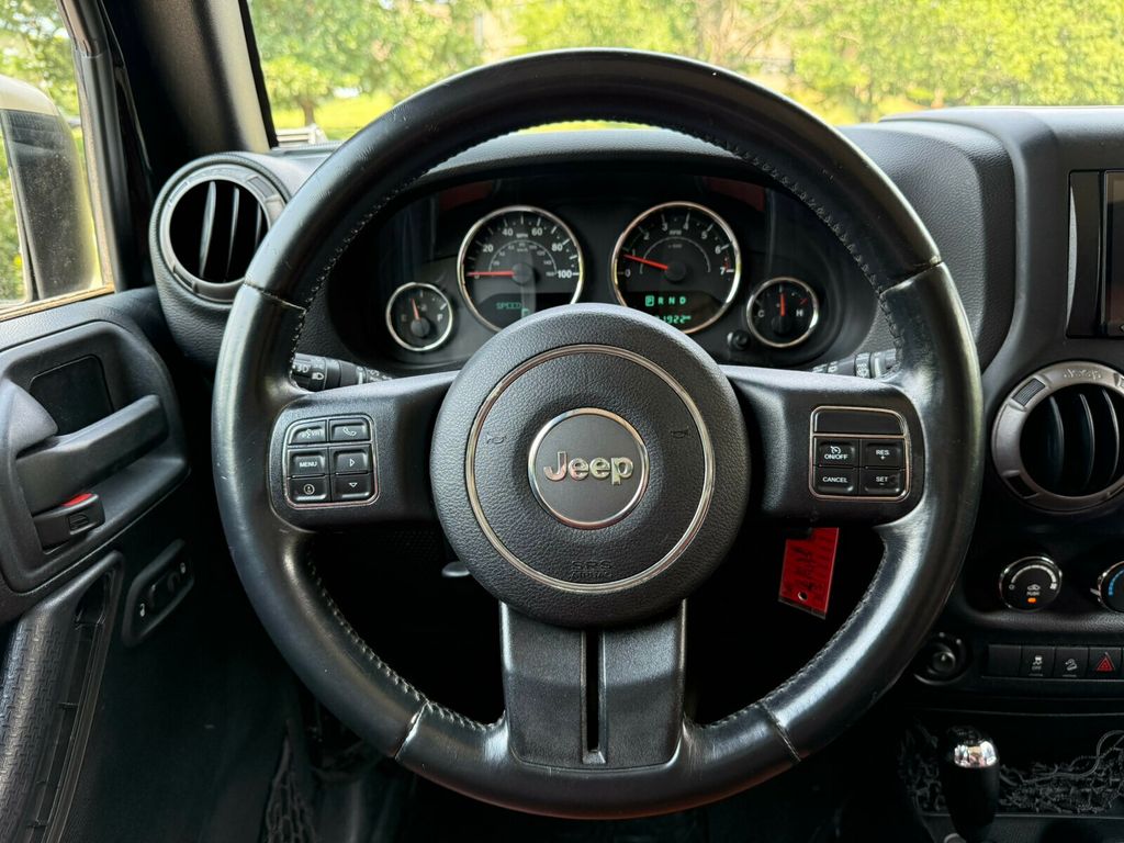 2015 Jeep Wrangler Unlimited Sport Pkg/Local Trade/Bluetooth Audio/Rear Camera/4x4 - 23061793 - 24