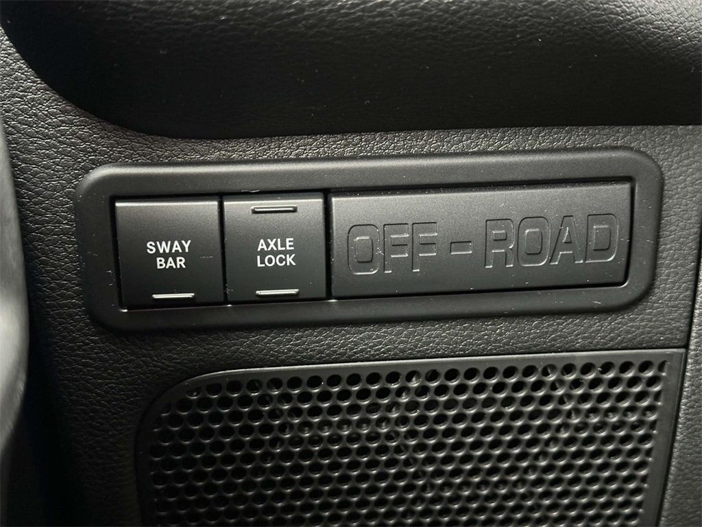 2015 Jeep Wrangler Unlimited Unlimited Rubicon - 22376736 - 23